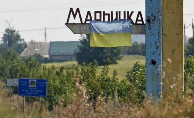 Бої за Марїнку під шквальним вогнем: як захлинувся безглуздий і непродуманий наступ терористів