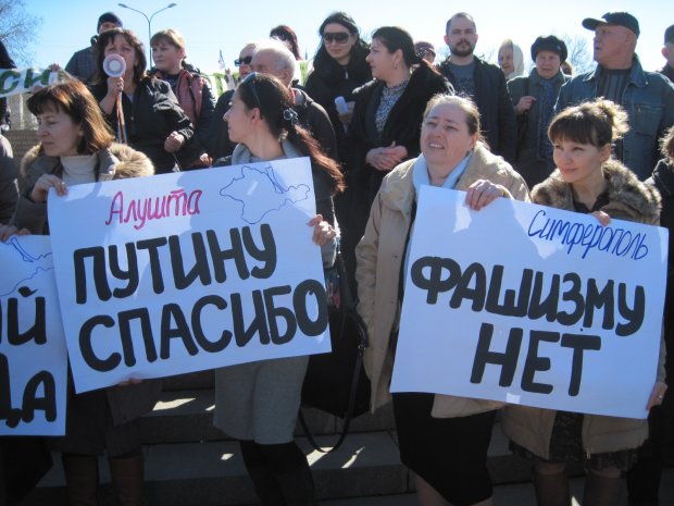 Борьба за картинку в головах: как оккупация Крыма сорвала розовые очки с людей