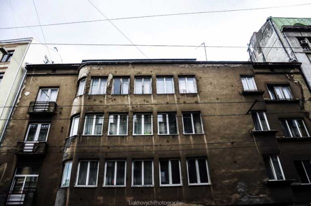 Будинок Авіна: як місто протестувало проти єврейського сиротинця