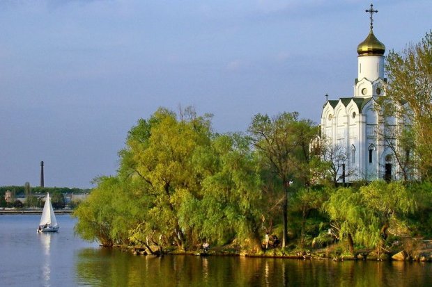 Де погуляти у Дніпрі: дивовижні місця, які варто відвідати кожному