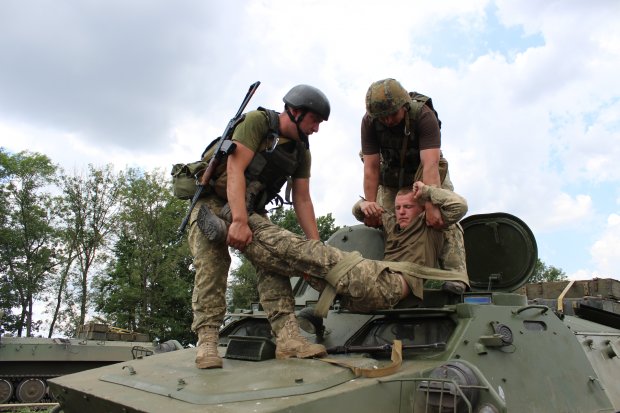 День народження винищувача танків