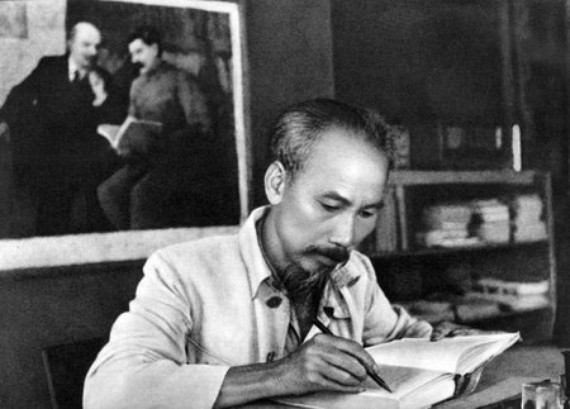 Хо Ши Мін – богоподібний старець-диктатор з більшовицьким серцем