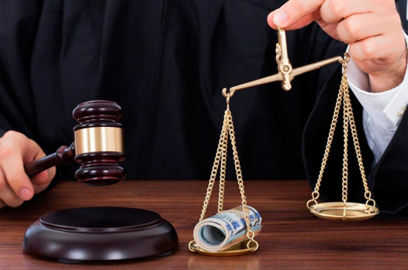 Хто та чому зливає чесних кандидатів Антикорупційного суду