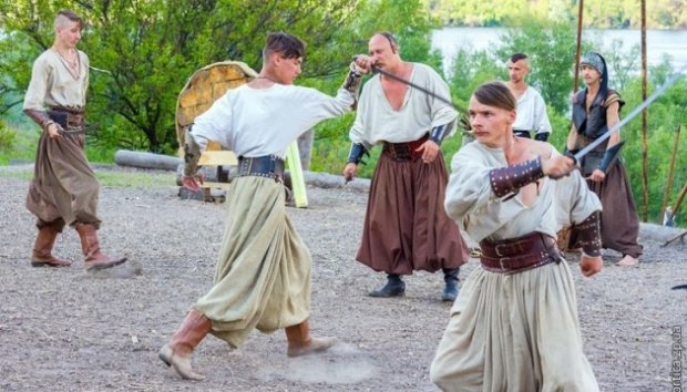 Козак, що впав з коня та помер на Хортиці, виявився відомим актором