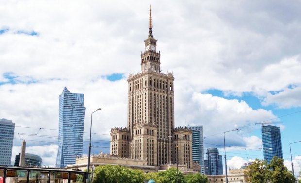 Куди піти у Варшаві: добірка місць, що закохують з першого погляду