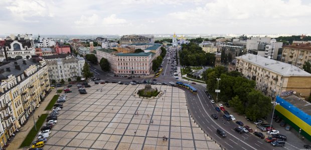 Оглядові майданчики і відкриті дахи Києва: фото і ціни