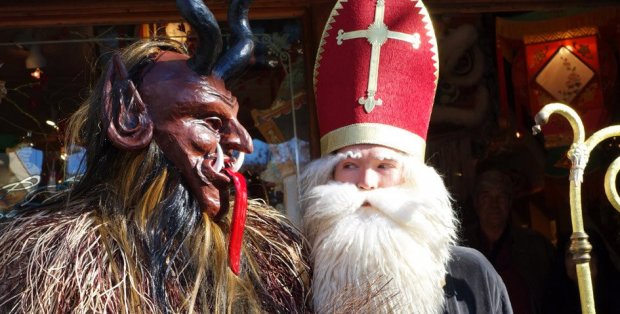 Санта-Клаус – супергерой із коміксів та інші клони Святого Миколая