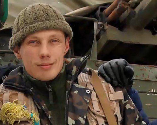 Слово як зброя: журналіст та ветеран АТО у своїй книзі Карателі розповість правду про війну