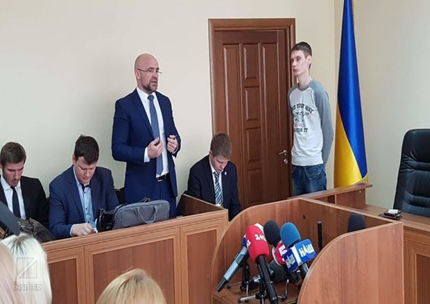 Справа про вбивство Гандзюк: Мангер 5 разів не приходив на суд, але продовжить керувати облрадою