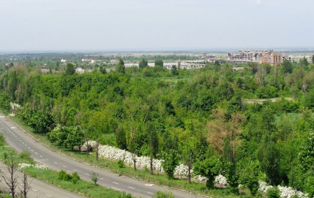 Суцільна руїна: свіжі фото зруйнованого бойовиками Донбасу опублікували в мережі