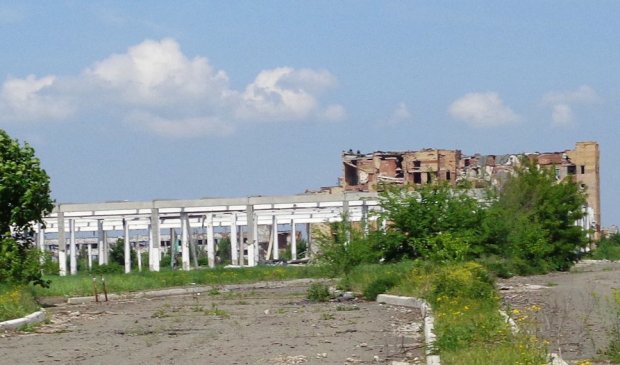 Суцільна руїна: свіжі фото зруйнованого бойовиками Донбасу опублікували в мережі
