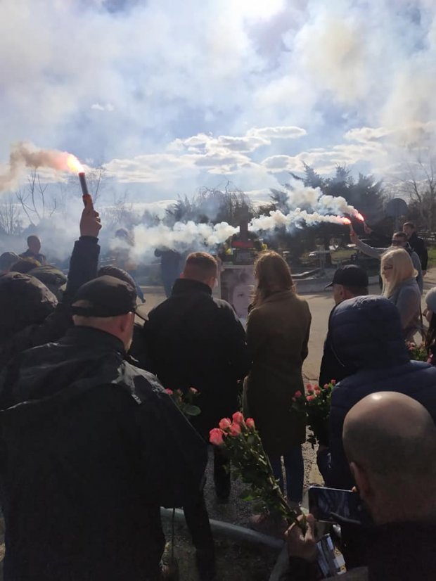 Тут живе вбивця: під будинками Мангера та Рищука вимагали кари за смерть Гандзюк, фото і відео