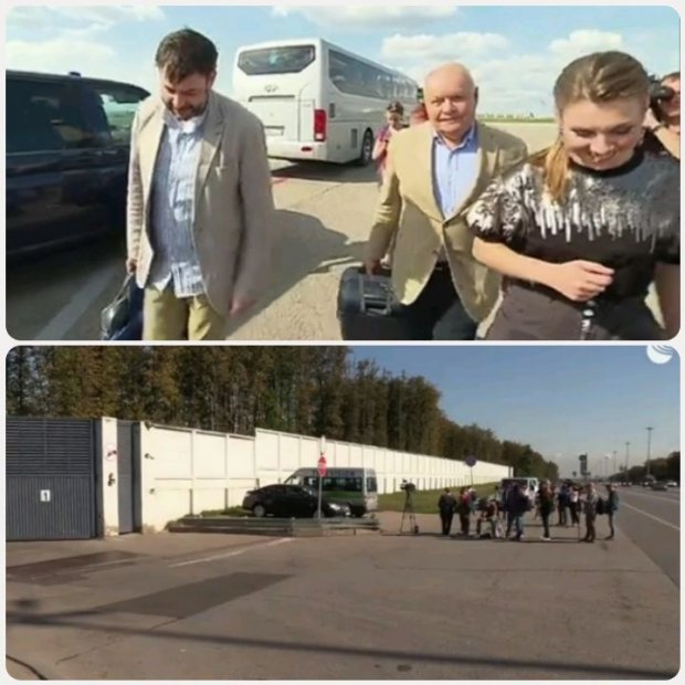 У Росії учасників обміну полоненими зустріли лише кілька пропагандистів: фото