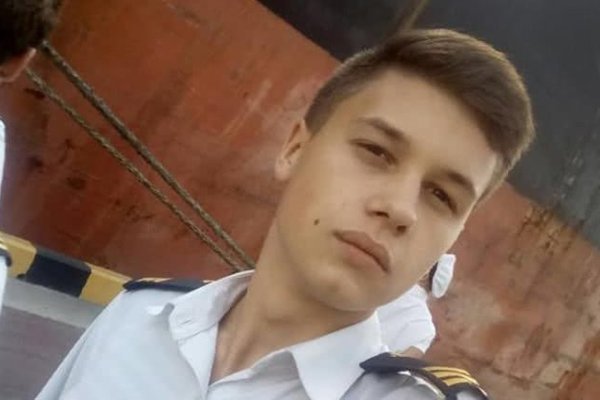 В автозаках співали гімн України, – ексклюзивне інтервю зі звільненим моряком Андрієм Ейдером