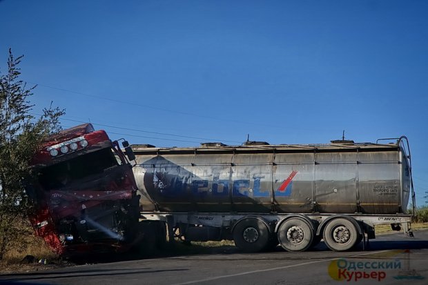 В ДТП на одесской трассе погибли 9 человек: все, что известно сейчас