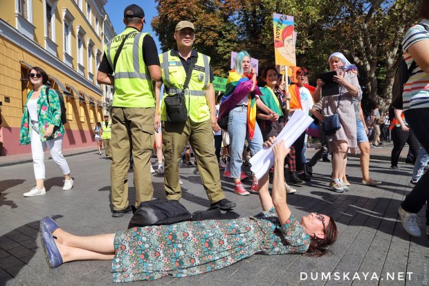 В Одесі провели Марш рівності, не обійшлося без конфліктів: яскраві фото і відео