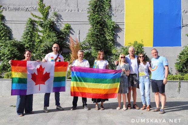 В Одесі провели Марш рівності, не обійшлося без конфліктів: яскраві фото і відео