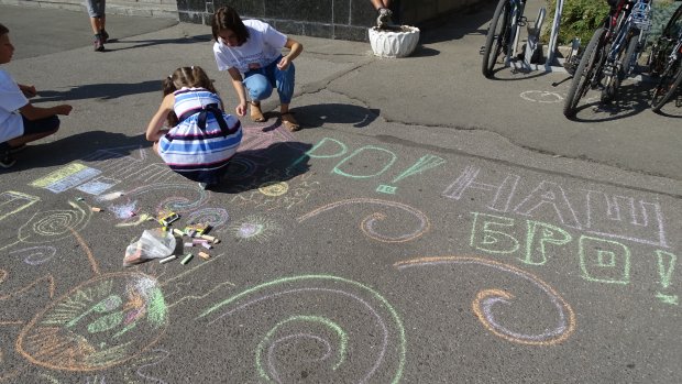 В Одесі влаштували культурний майдан проти звільнення Ройтбурда: вражаючі фото