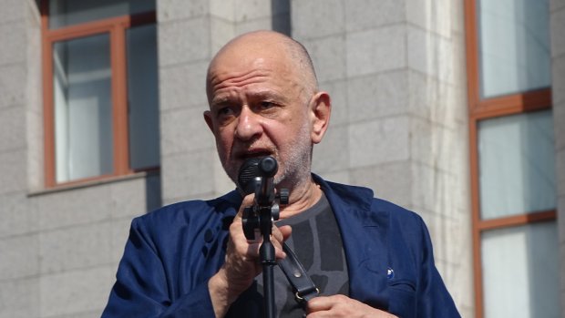 В Одесі влаштували культурний майдан проти звільнення Ройтбурда: вражаючі фото