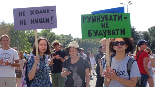 В Одесі влаштували культурний майдан проти звільнення Ройтбурда: вражаючі фото