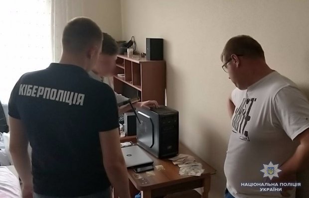 В Україні зупинили діяльність одного із найпопулярніших піратських онлайн-кінотеатрів