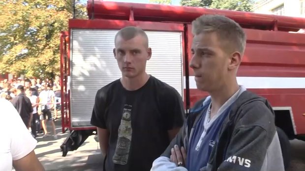 Вони всі були поламані, – очевидець розповів, як витягував людей після обвалу у Дрогобичі