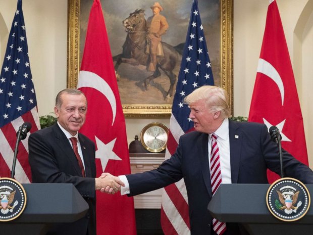 Выход Турции из НАТО: накажет ли их Трамп