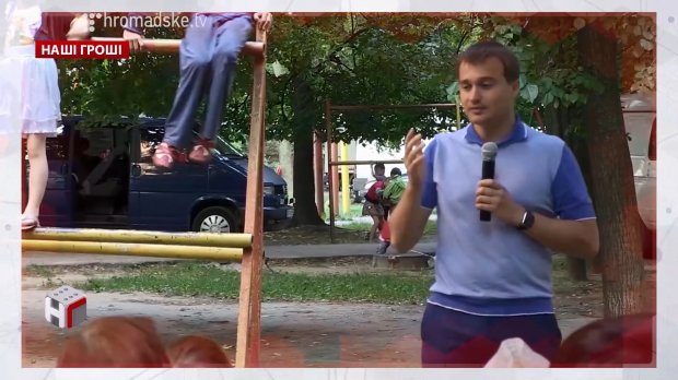 Як діють сітки підкупу виборців у Порошенка: розслідування Bihus.info