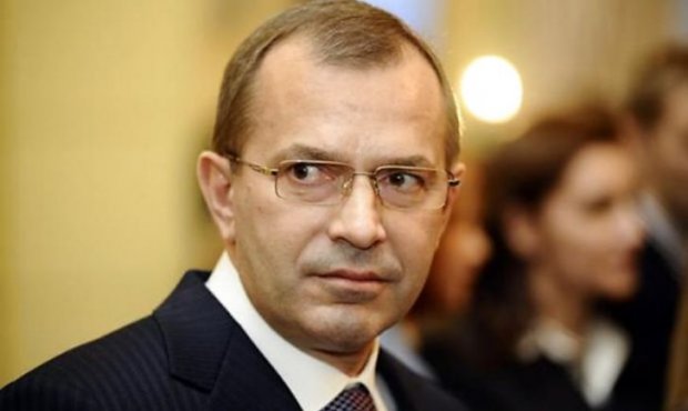 Як потрібно реагувати на російські паспорти та пропаганду: заява Садового