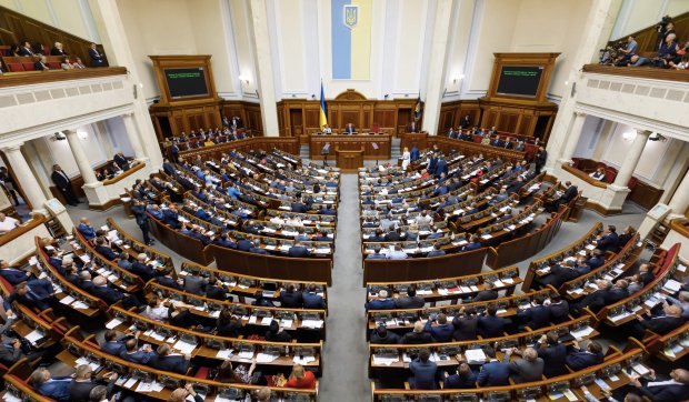За мільйонні статки і брехню не каратимуть: як НАЗК продовжує рятувати корупціонерів