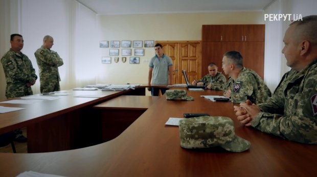 Жесткий отбор и психологические тесты: как закаляют украинских десантов