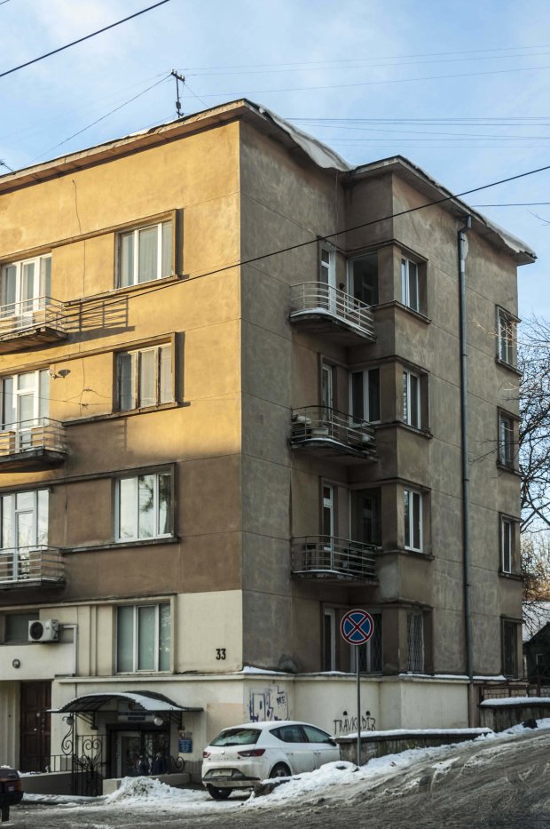 Знахідки з Личаківської: що ховається у модерністичних будинках Львова