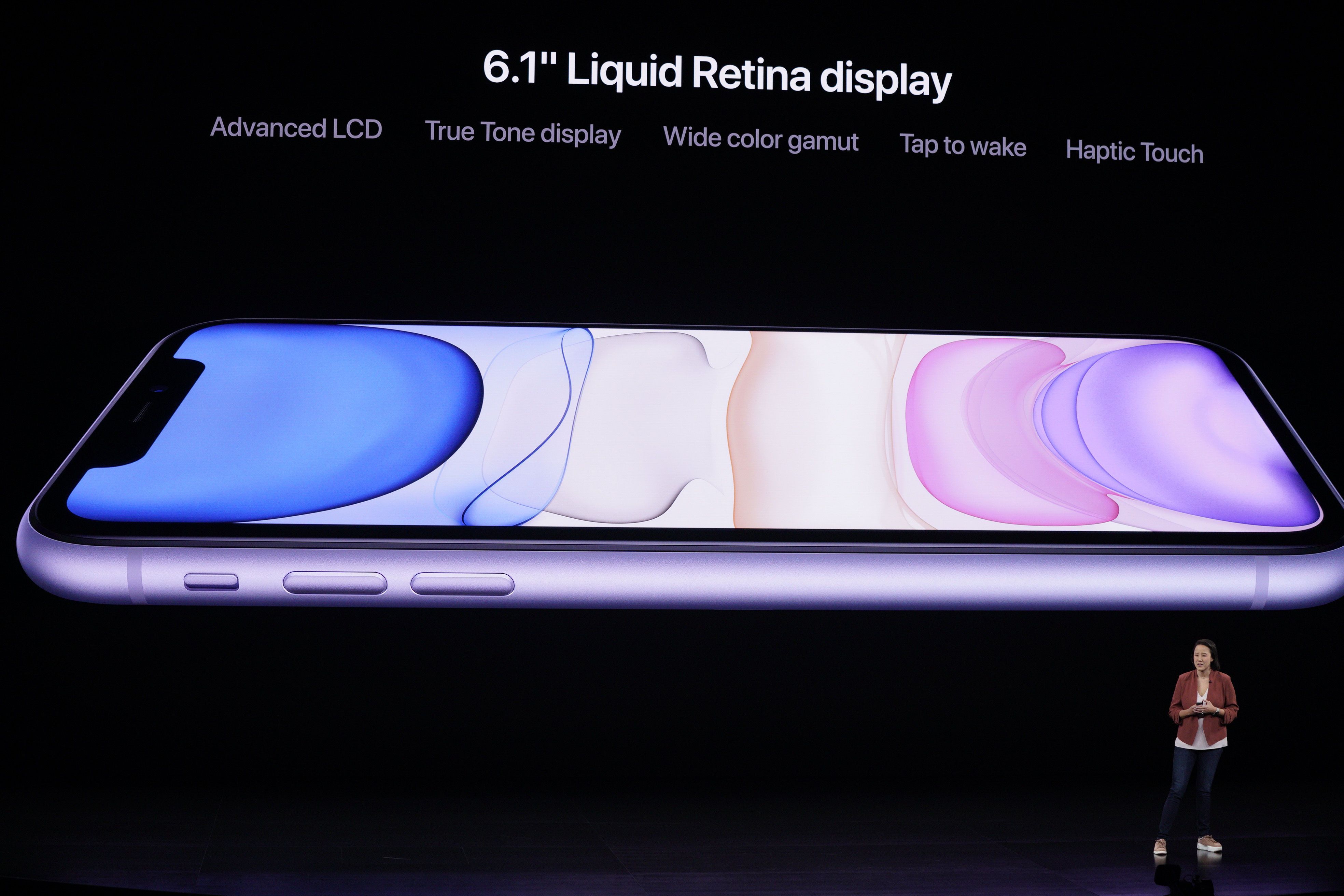 Apple представила миру линейку новых iPhone 11