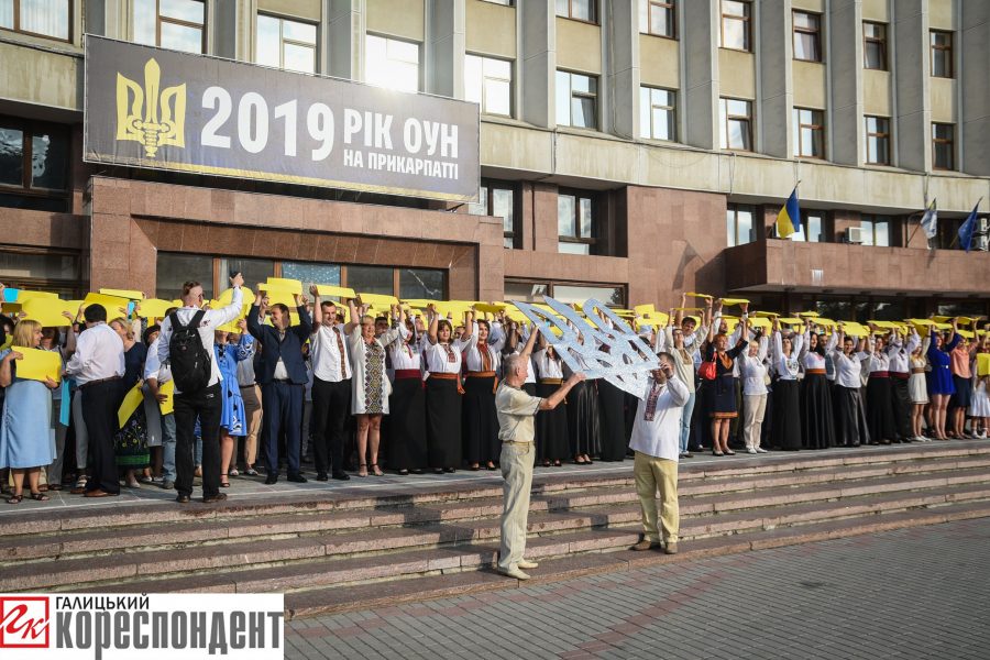 День флага в Украине: как отпраздновали в Одессе, Харькове и Ивано-Франковске (ФОТО, ВИДЕО)