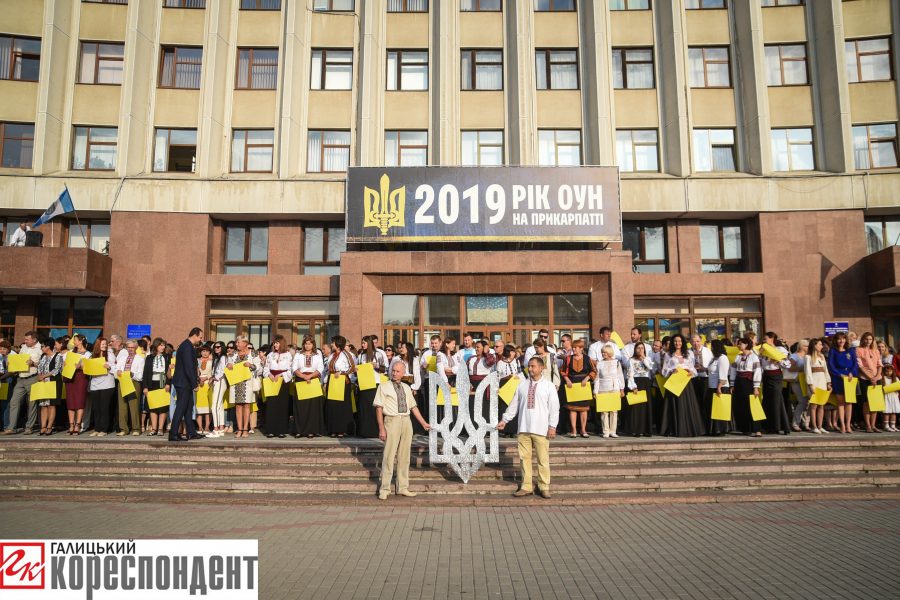 День флага в Украине: как отпраздновали в Одессе, Харькове и Ивано-Франковске (ФОТО, ВИДЕО)
