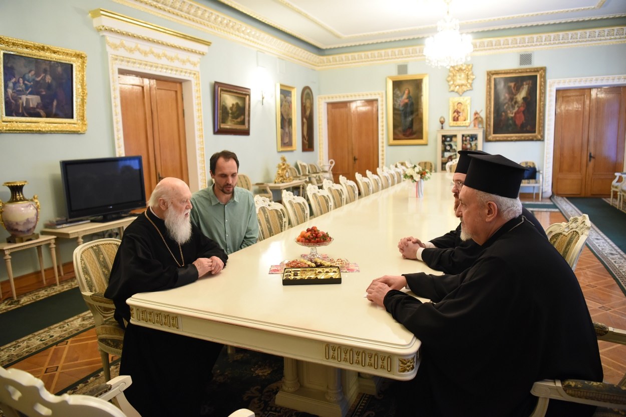Филарет встретился с представителями Константинопольского патриархата (ФОТО)