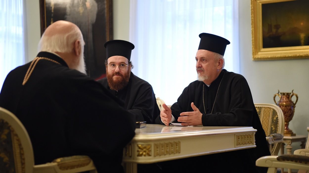 Филарет встретился с представителями Константинопольского патриархата (ФОТО)