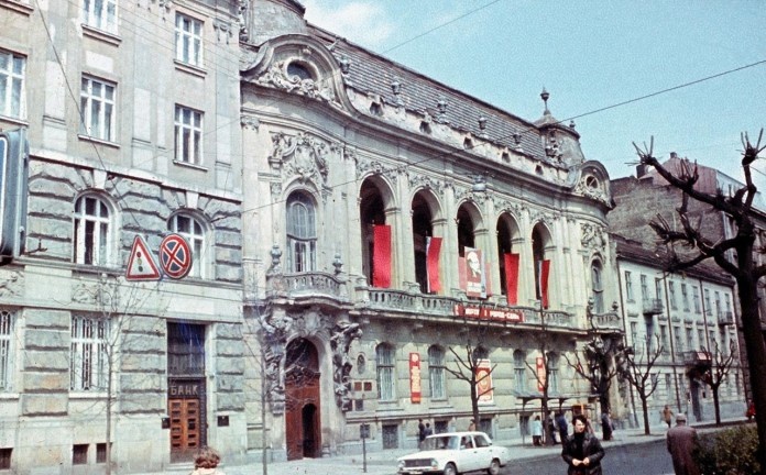 Кольоровий Львів 1979: у мережу виклали атмосферні фото