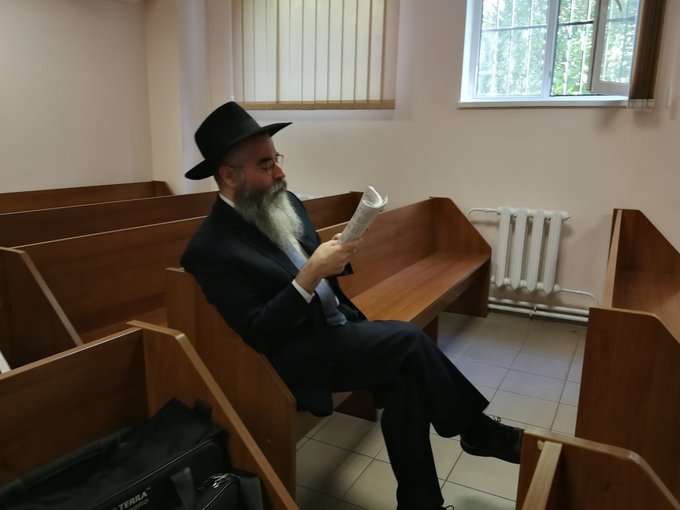 Меру пресечения владельцу сгоревшего отеля «Токио Стар» выбирают уже почти сутки (ФОТО)