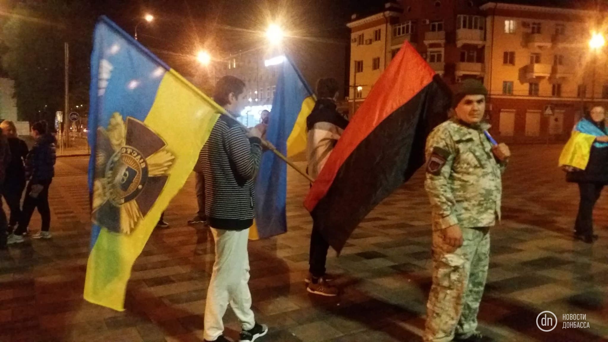 Митинги против формулы Штайнмайера состоялись не только в Киеве, но и во Львове, Харькове и Мариуполе
