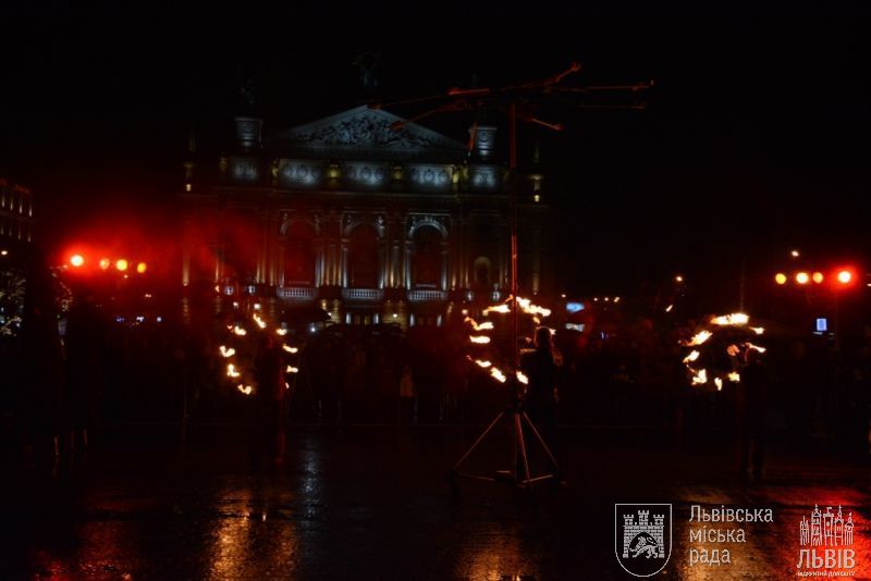 На открытии Чемпионата мира по шахматам во Львове показали пластическое представление