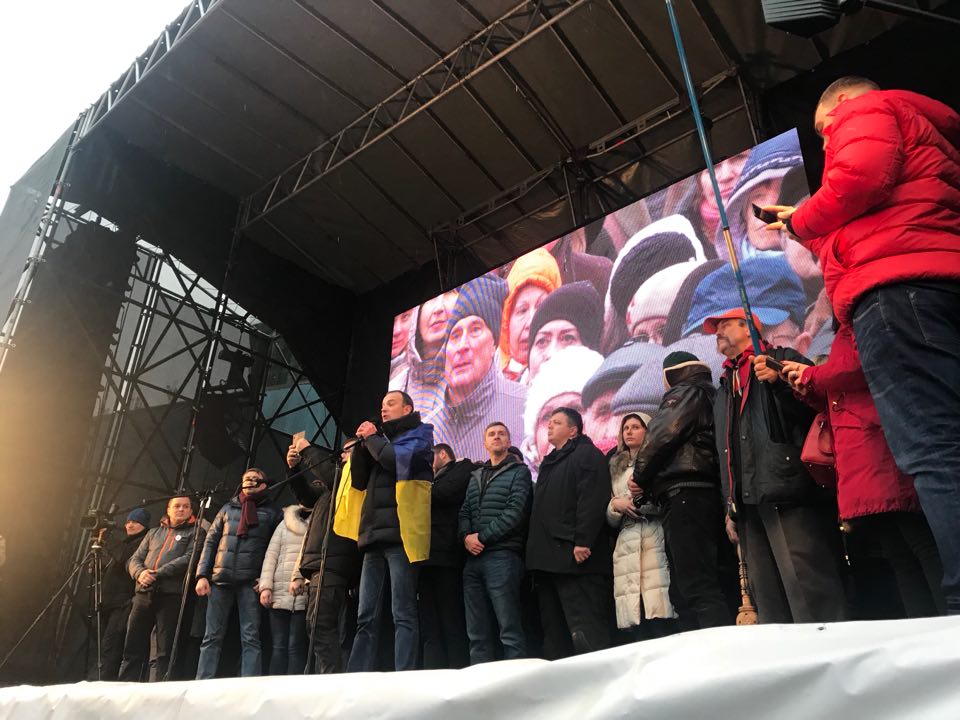 На шествие в поддержку Саакашвили собрались около 8,5 тыс. человек, - СМИ