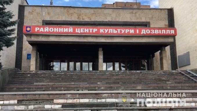 Подсчет голосов в кафе: Полиция объявила подозрение секретарю избирательной комиссии в Обухове