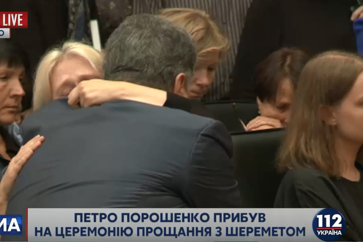 Порошенко прибыл в Украинский дом на церемонию прощания с Павлом Шереметом