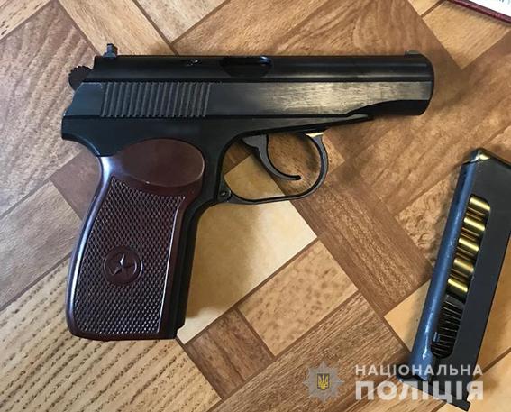 Правоохранители задержали в Одессе группу подозреваемых в сбыте кокаина