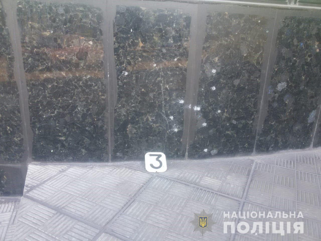 Стрельба в Днепропетровской области: два человека задержаны за покушение на убийство мужчины (ФОТО)