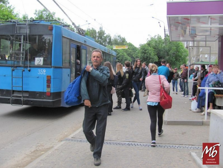 Транспортный коллапс в Черновцах: Водители маршруток устроили бойкот