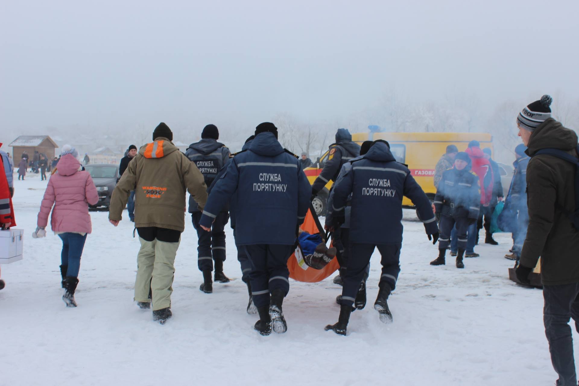 В Черкассах пожилую женщину госпитализировали во время крещенского купания