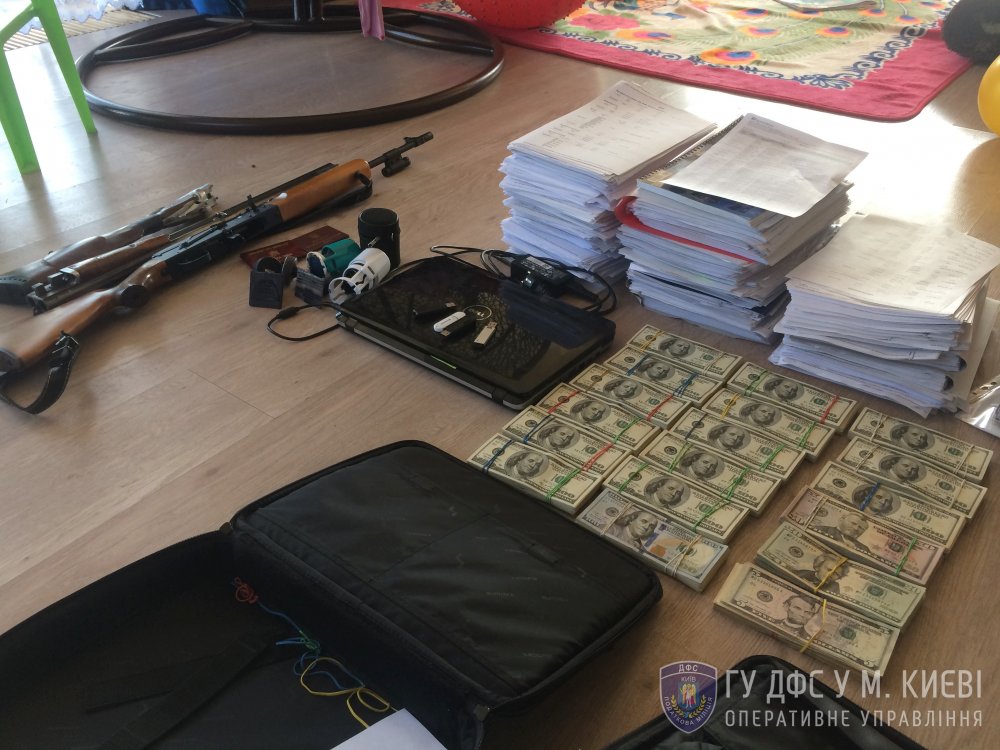 В Киеве налоговики и СБУ ликвидировали центр минимизации таможенных платежей (ФОТО)