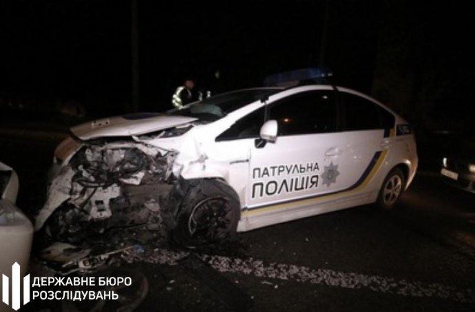 В Киеве произошло ДТП с участием патрульного автомобиля, есть пострадавшие